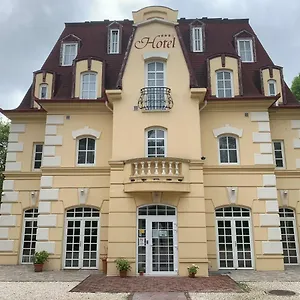 walzer.inbudapesthotels.com/