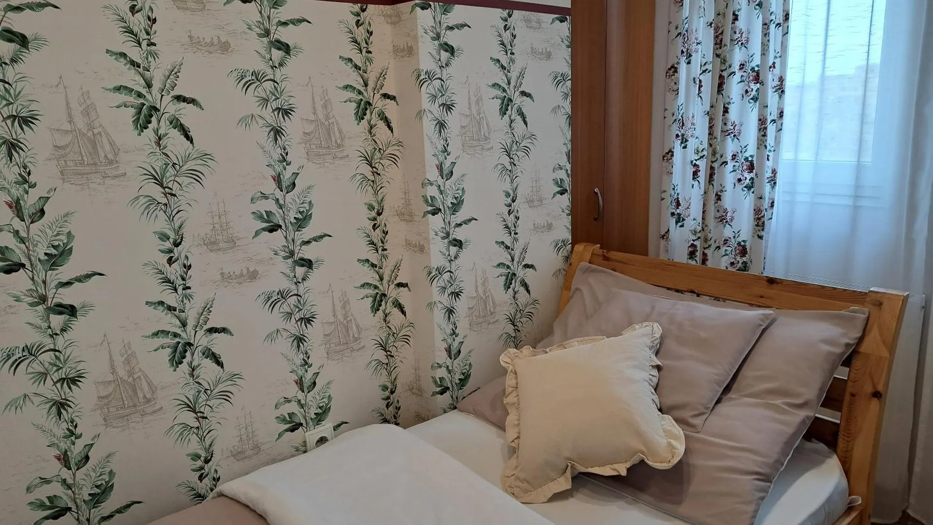 Apart-hotel Orient Apartmanhaz Eger