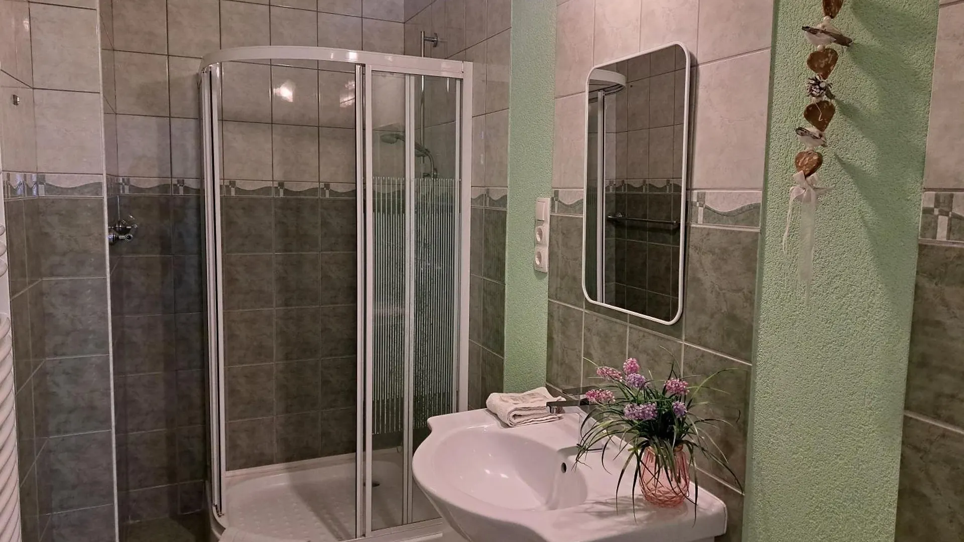 Orient Apartmanhaz Eger Apart-hotel